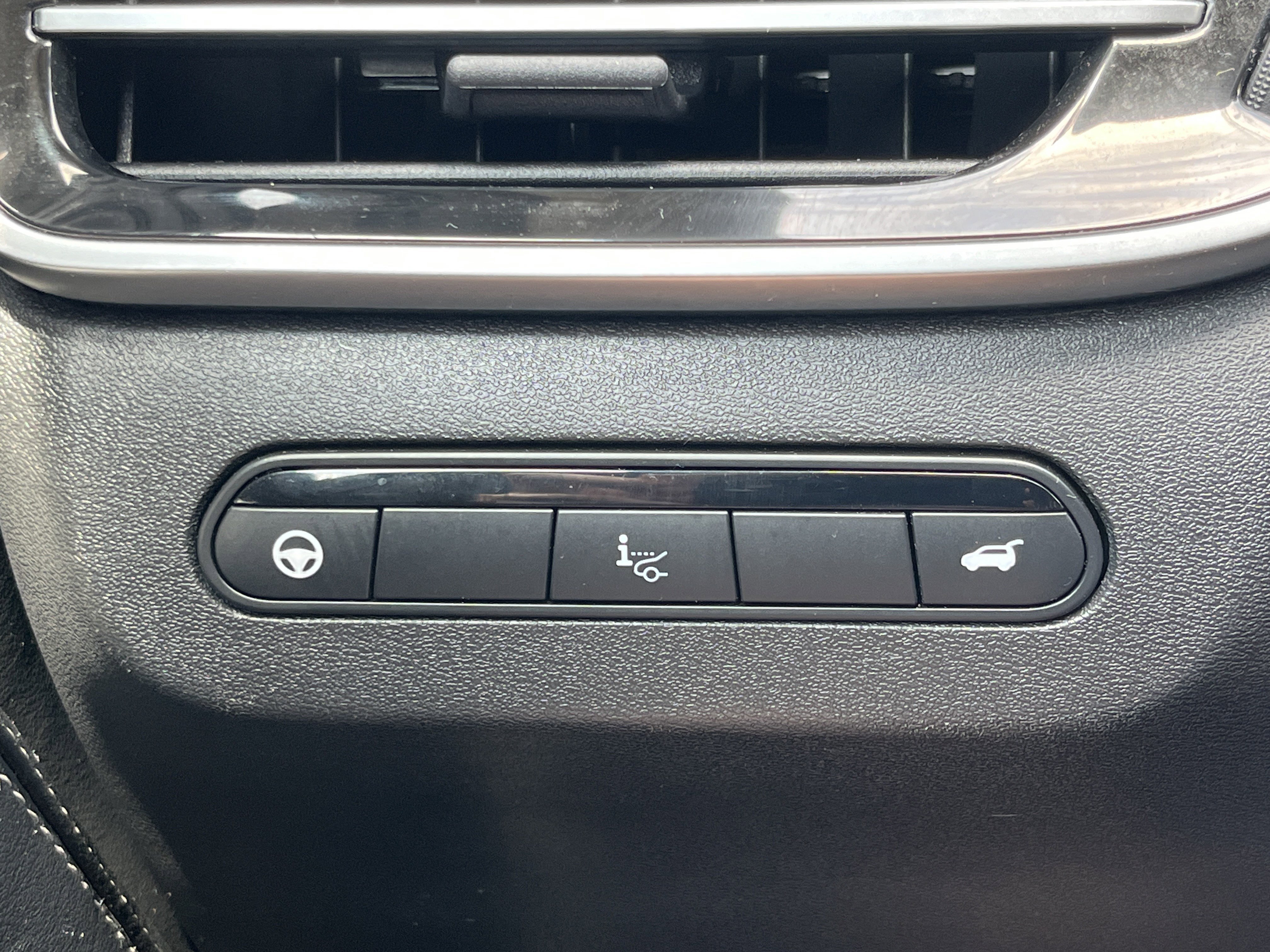 Used 2023 INFINITI QX60 Sensory w/ Vision Package AWD/4WD image 15