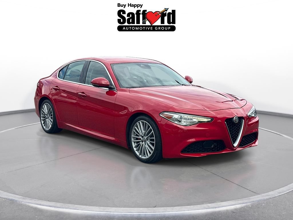 Used 2018 Alfa Romeo Giulia Ti w/ Quick Order Package 22Z Lusso RWD image 9