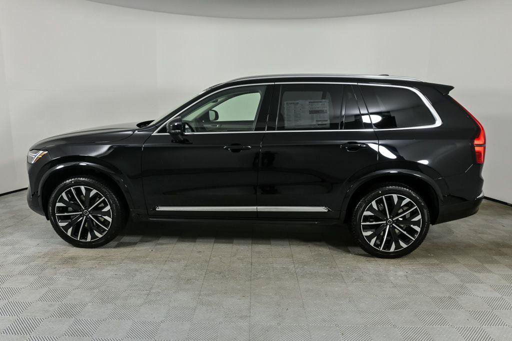 Used 2026 Volvo XC90 B6 Ultra w/ Protection Package AWD/4WD image 2