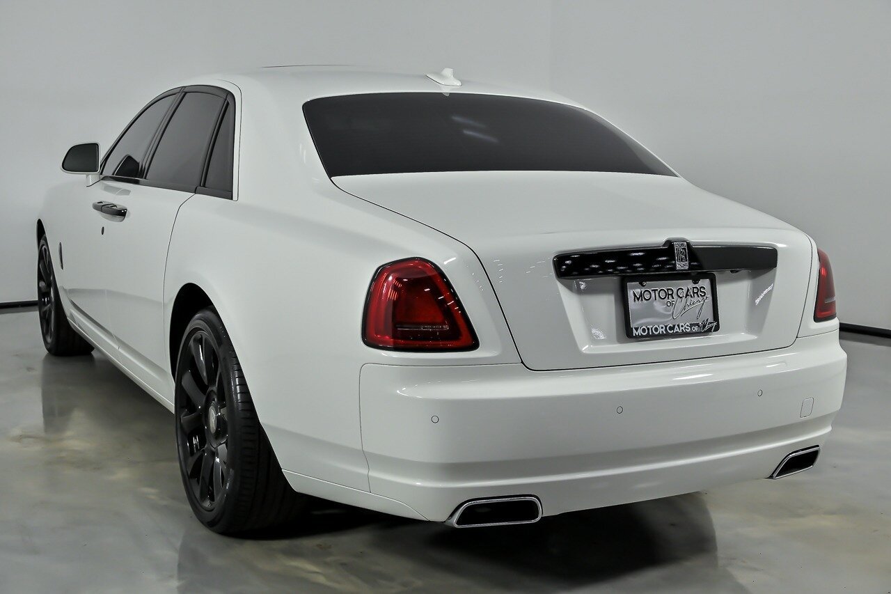 Used 2016 Rolls-Royce Ghost RWD image 10