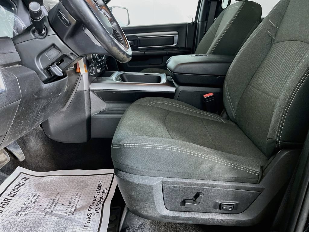 Used 2021 RAM 1500 Warlock AWD/4WD image 26