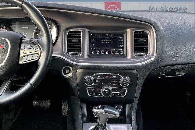 Used 2022 Dodge Charger SXT image 9
