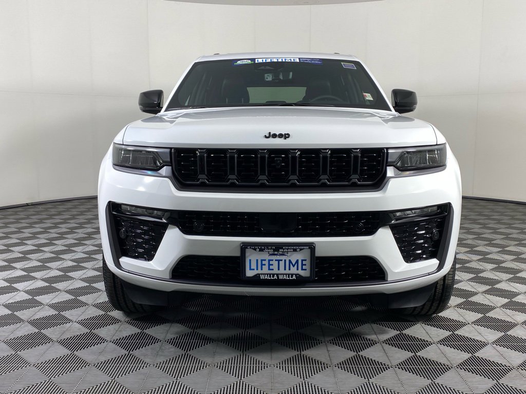 New 2026 Jeep Grand Cherokee Limited Reserve AWD/4WD image 14