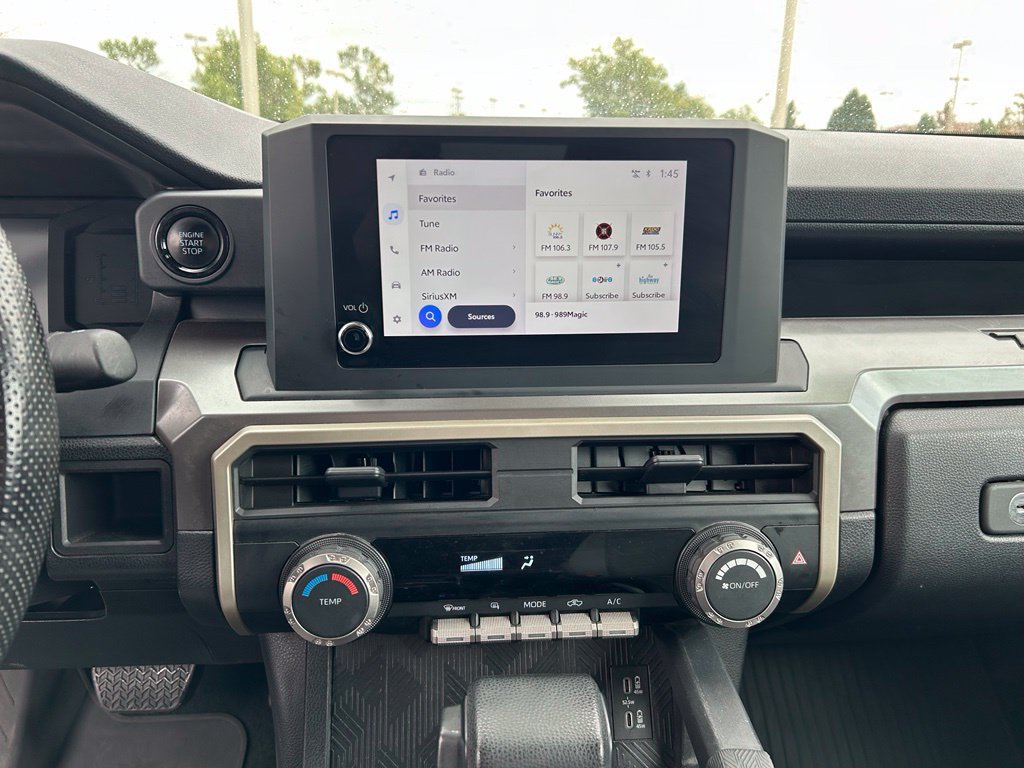 Used 2024 Toyota Tacoma SR5 AWD/4WD image 17