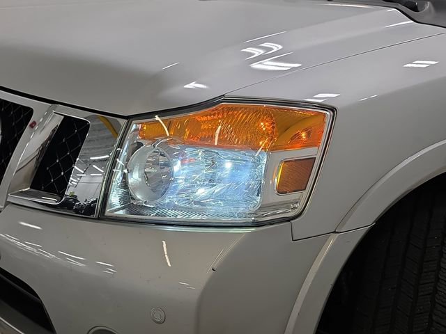 Used 2015 Nissan Armada Platinum image 31