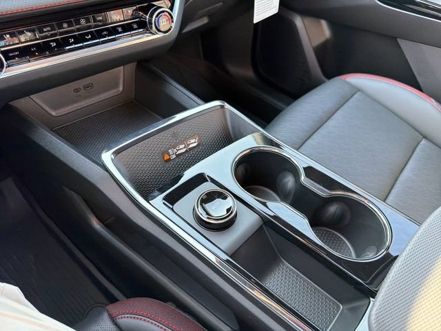 New 2027 Chevrolet Equinox RS w/ Convenience Package III FWD image 29