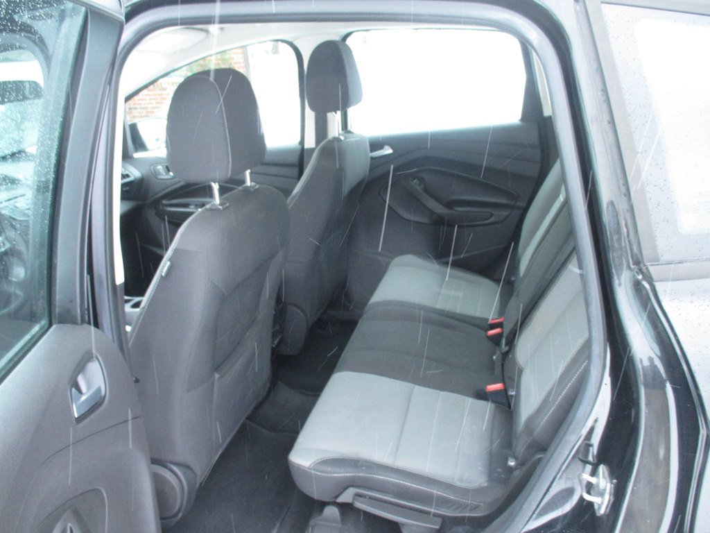 Used 2015 Ford C-MAX SE image 8