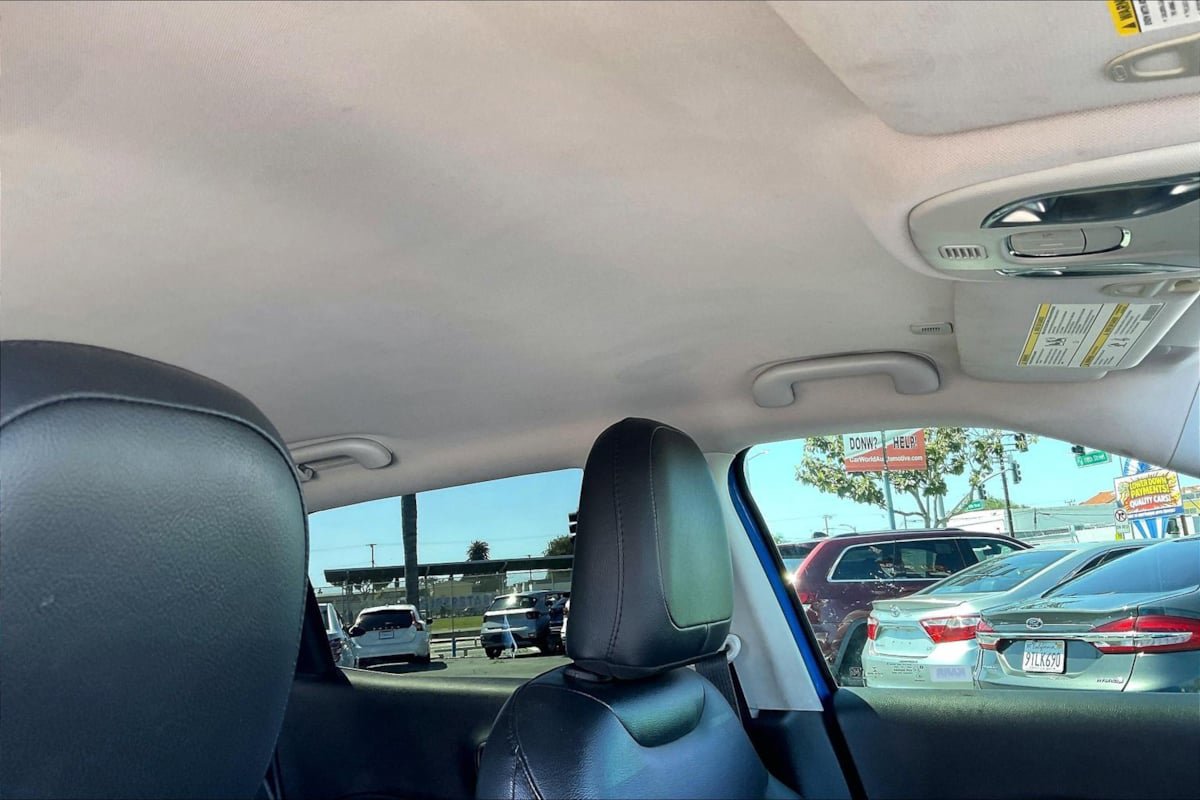 Used 2019 Jeep Compass Altitude FWD image 22