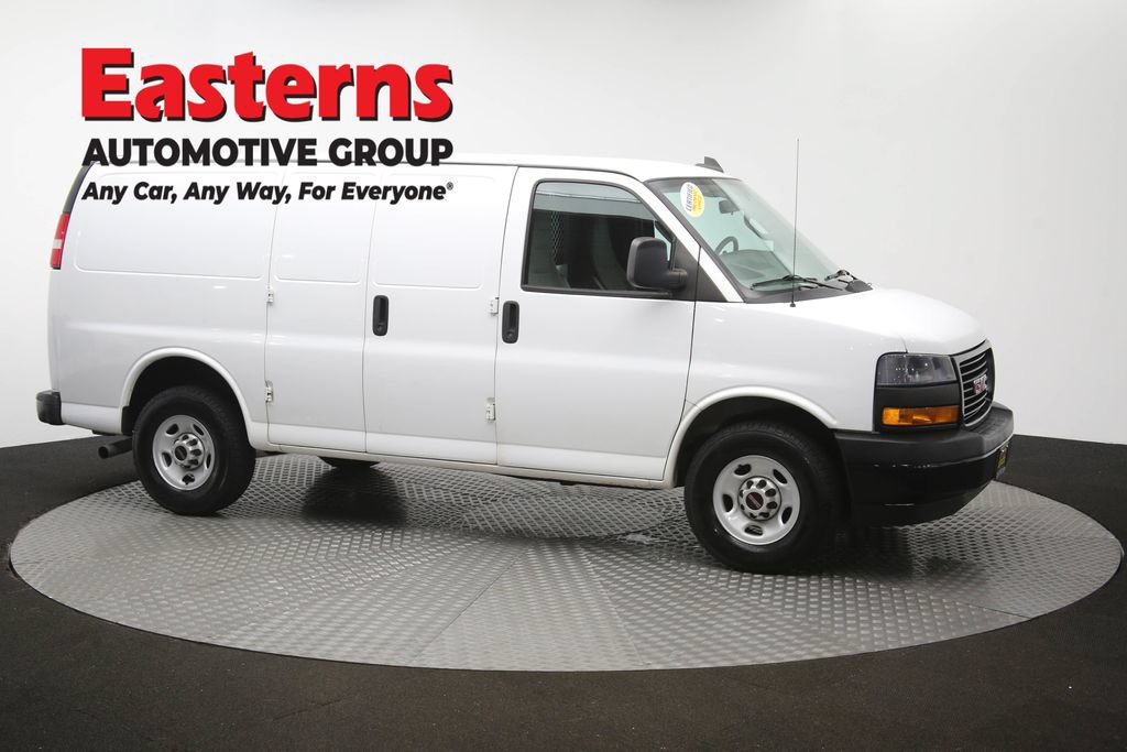 Used 2020 GMC Savana 3500 w/ Driver Convenience Package RWD image 47