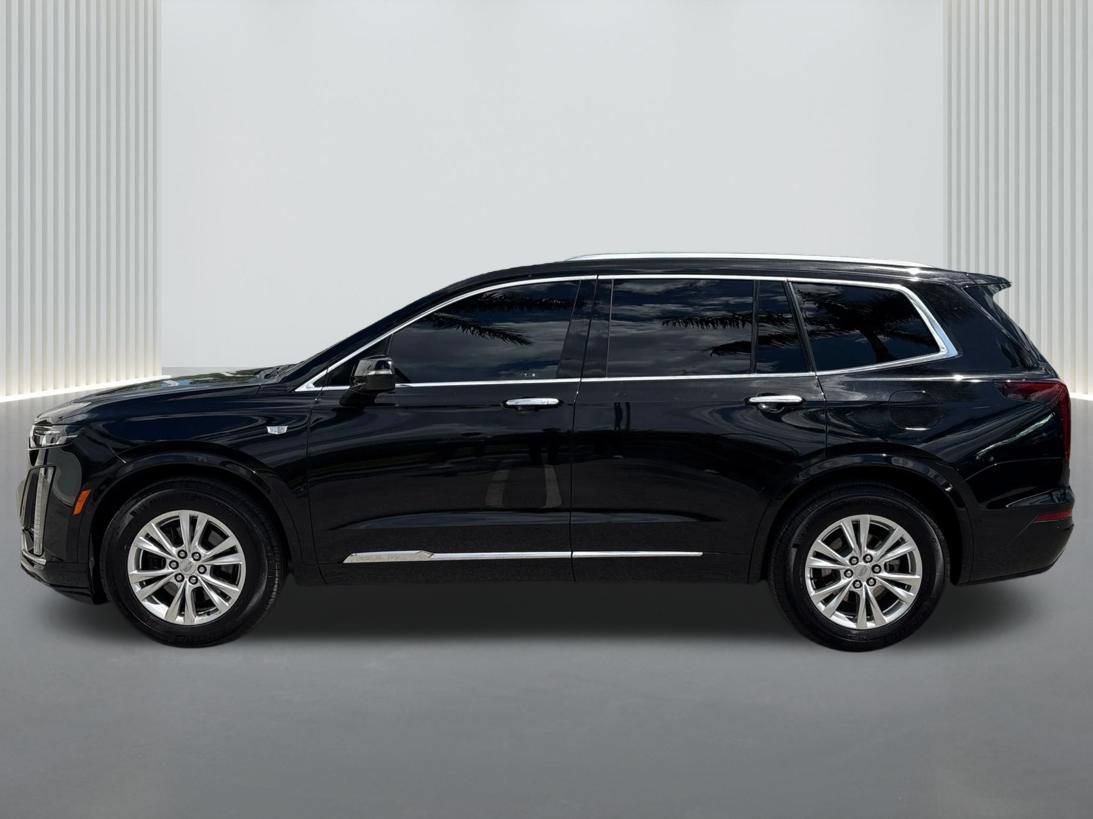 Certified 2024 Cadillac XT6 Luxury FWD image 10