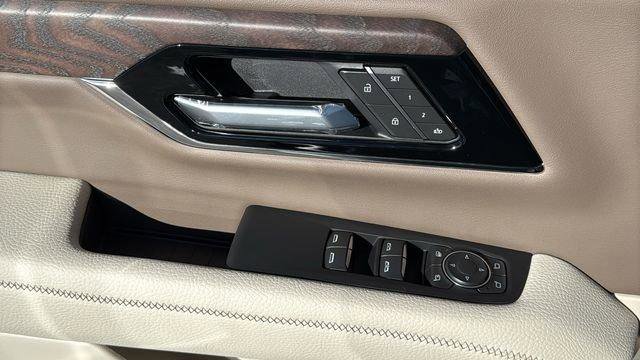 New 2026 GMC Yukon XL Denali w/ LPO, Illumination Package image 22
