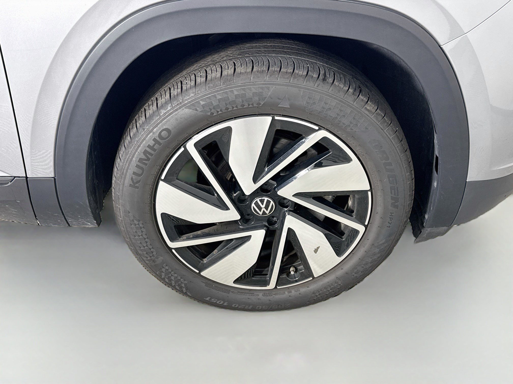 Used 2026 Volkswagen Atlas SE AWD/4WD image 32