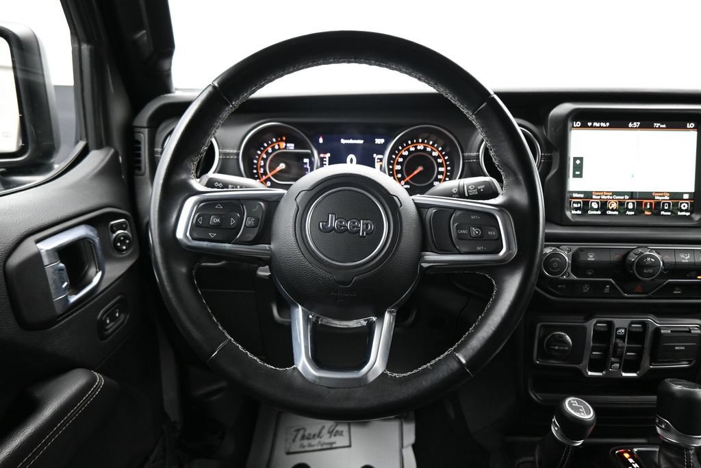 Used 2022 Jeep Gladiator Overland w/ Popular Equipment Package AWD/4WD image 16