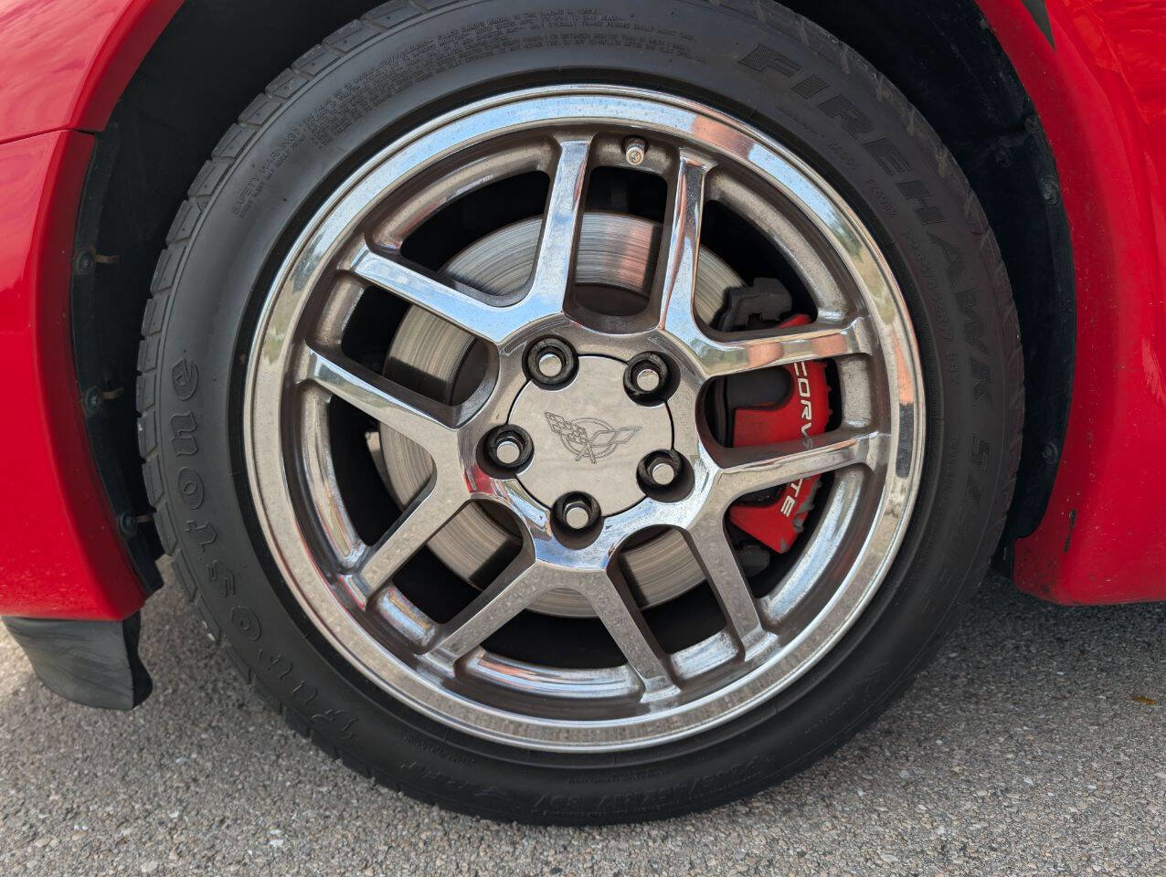 Used 2000 Chevrolet Corvette Coupe w/ Roof Pkg image 21