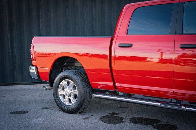 Used 2024 RAM 3500 Big Horn w/ Bed Utility Group image 6