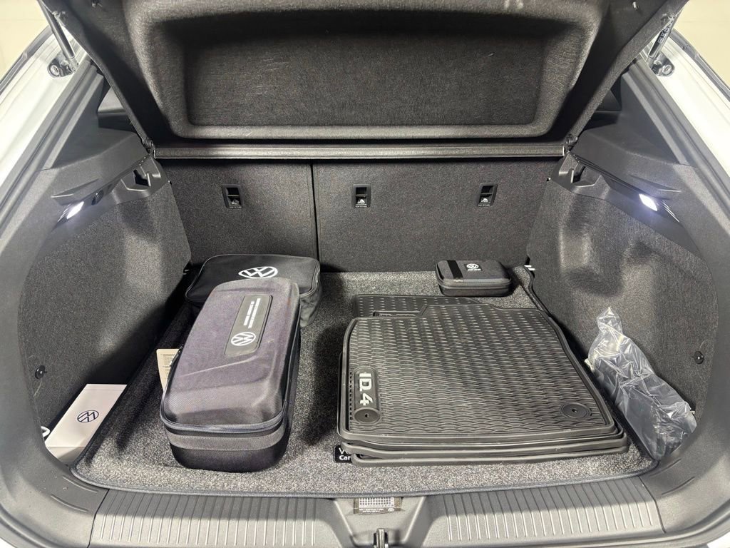 New 2026 Volkswagen ID.4 Pro image 15