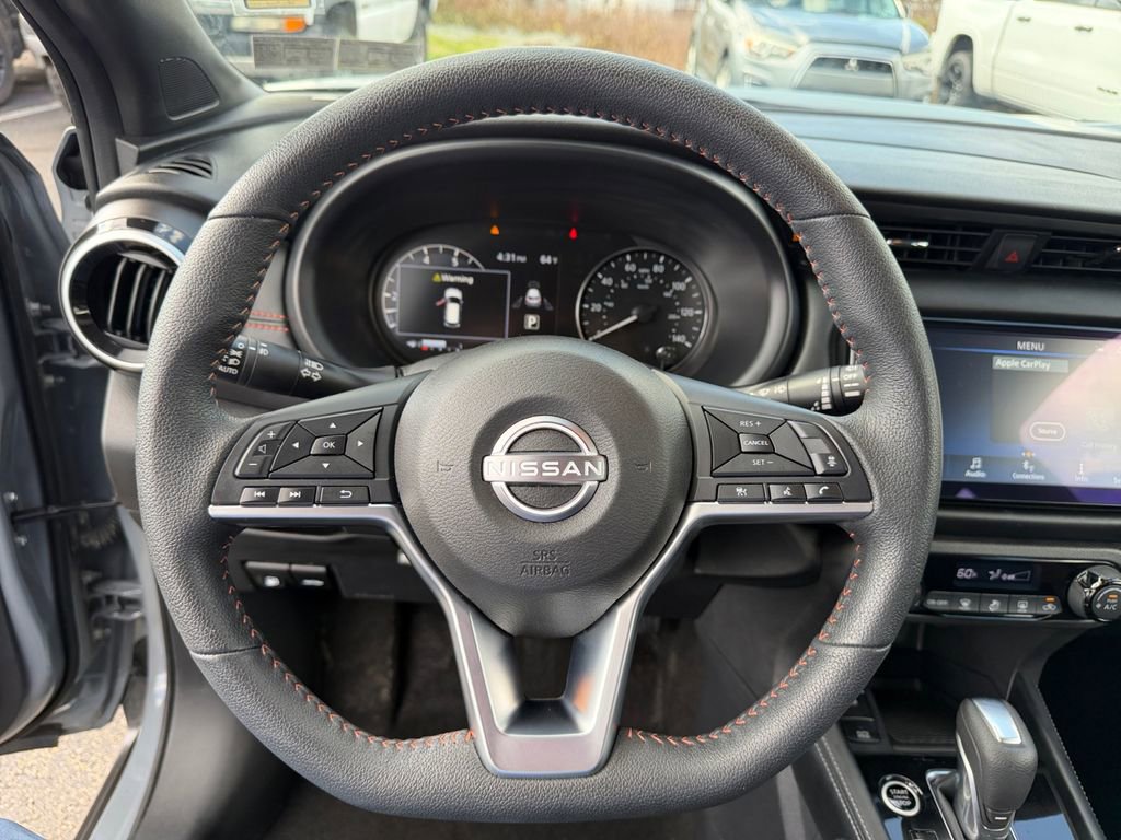 Used 2024 Nissan Kicks SR FWD image 15
