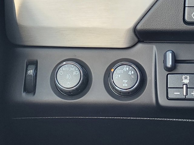 Used 2016 GMC Yukon SLT w/ Open Road Package image 25