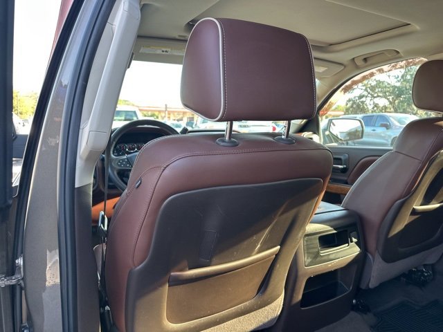 Used 2014 Chevrolet Silverado 1500 High Country w/ High Country Premium Package image 39