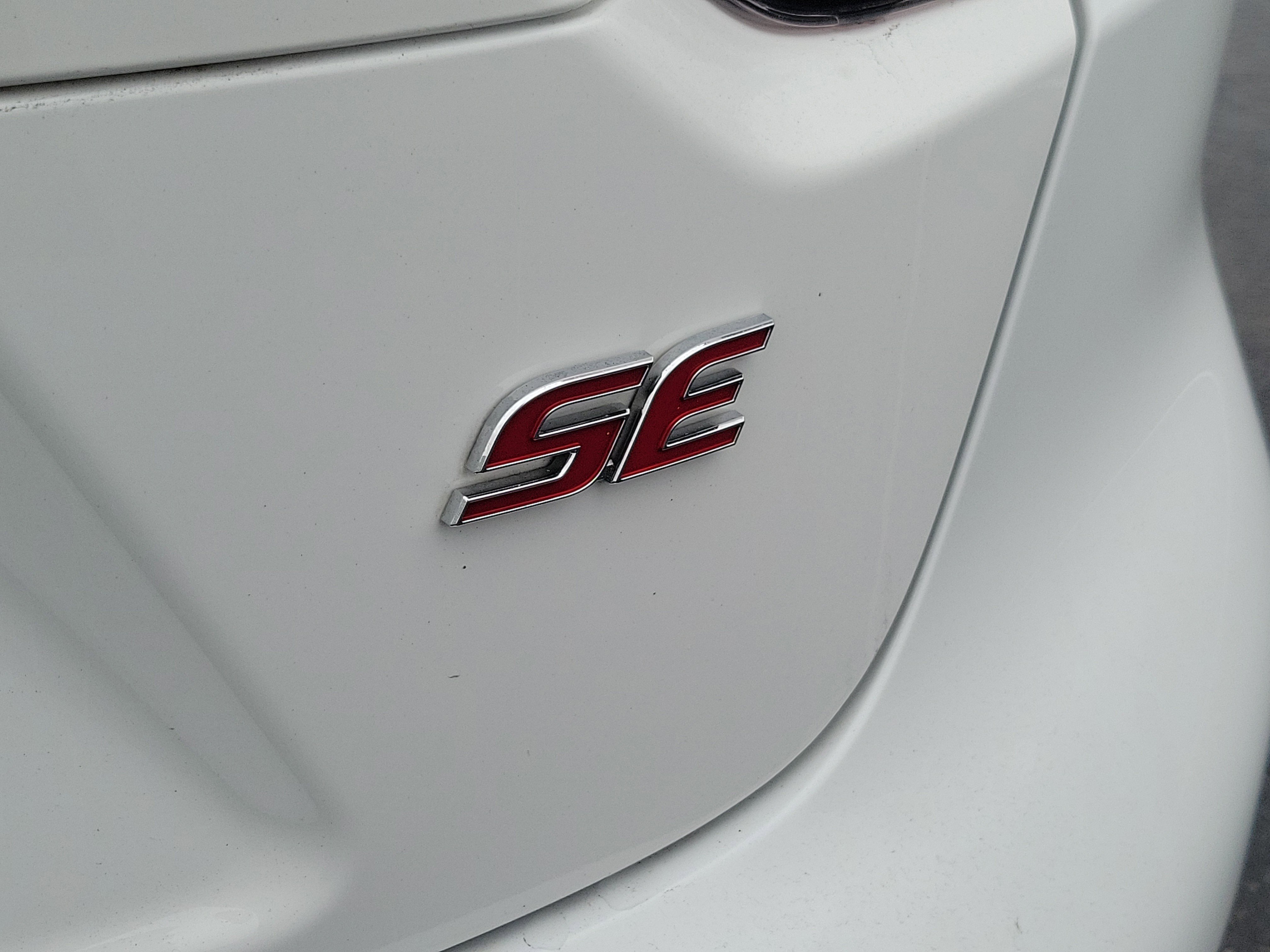 Certified 2025 Toyota Corolla SE image 9