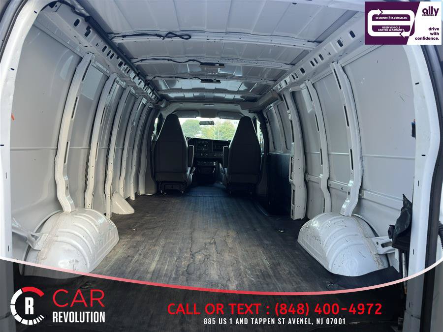 Used 2023 Chevrolet Express 2500 Extended w/ Driver Convenience Package RWD image 7