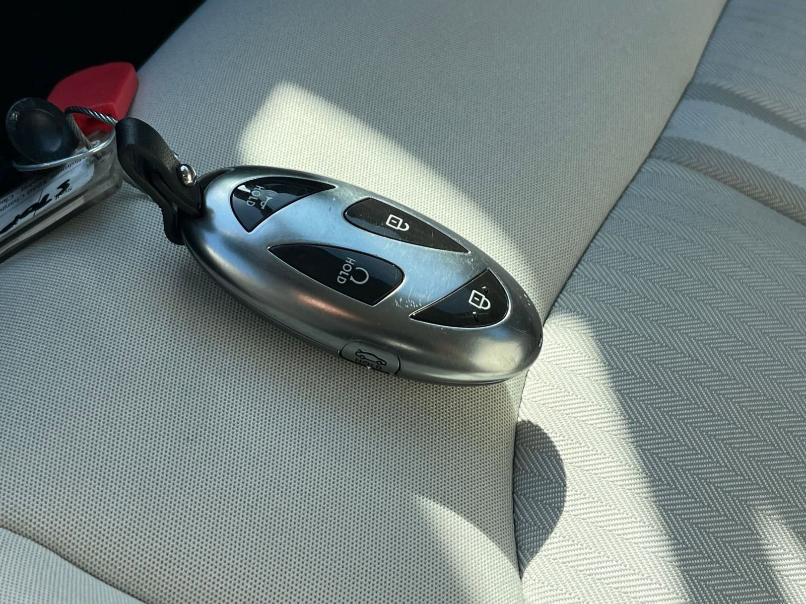 Used 2025 Kia Soul LX w/ LX Technology Package FWD image 21