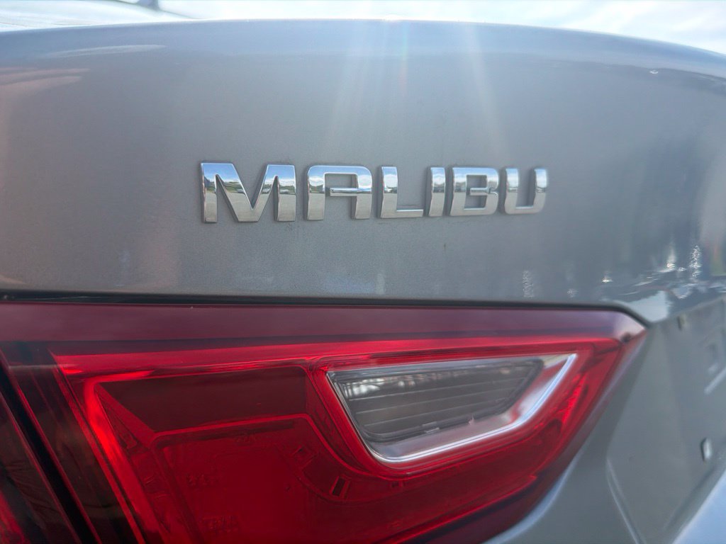 Used 2023 Chevrolet Malibu LT FWD image 6