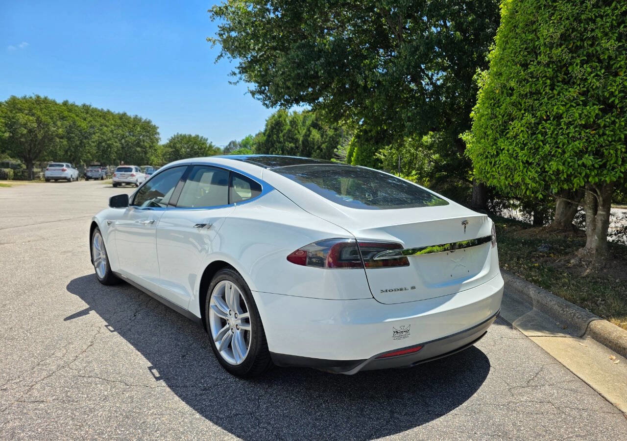 Used 2013 Tesla Model S RWD image 3