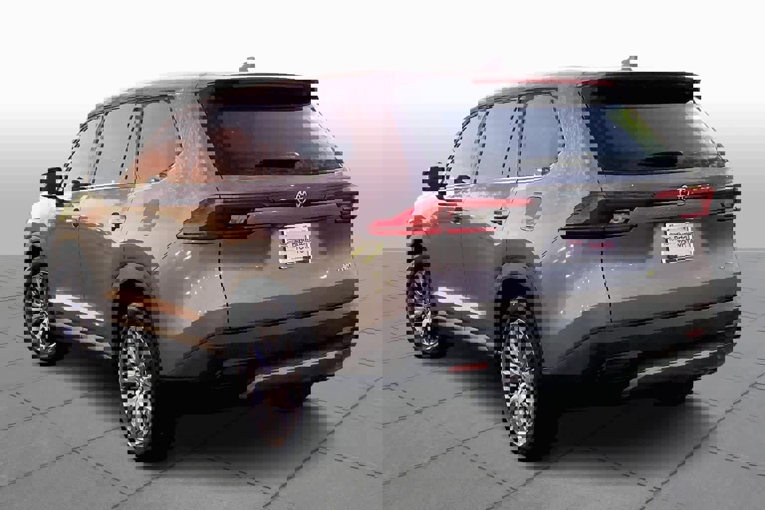 Used 2025 Toyota Grand Highlander FWD image 11