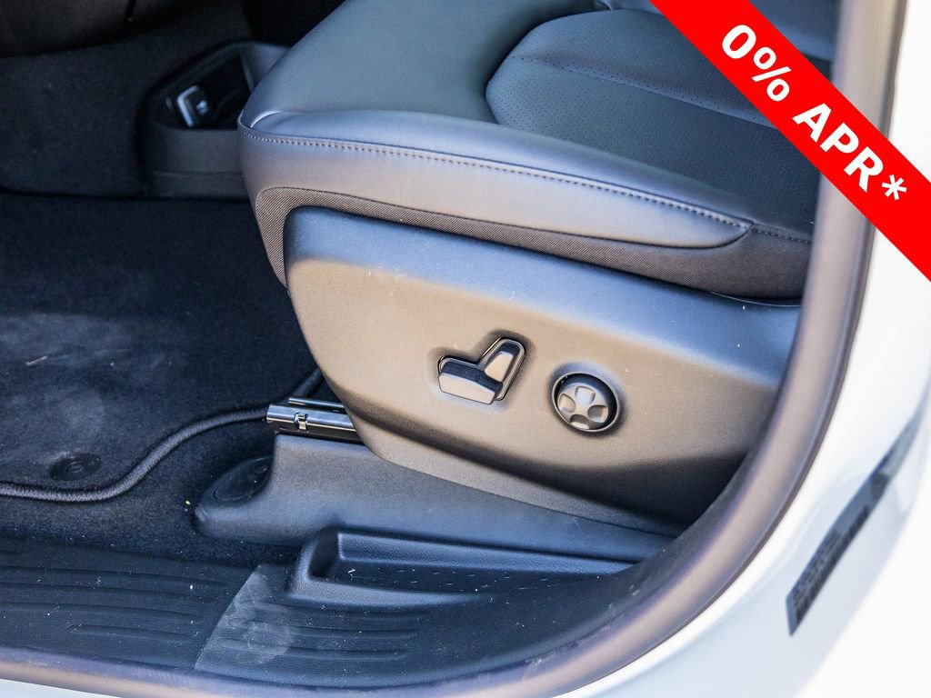 New 2026 Chrysler Pacifica Select w/ S Appearance Package image 27