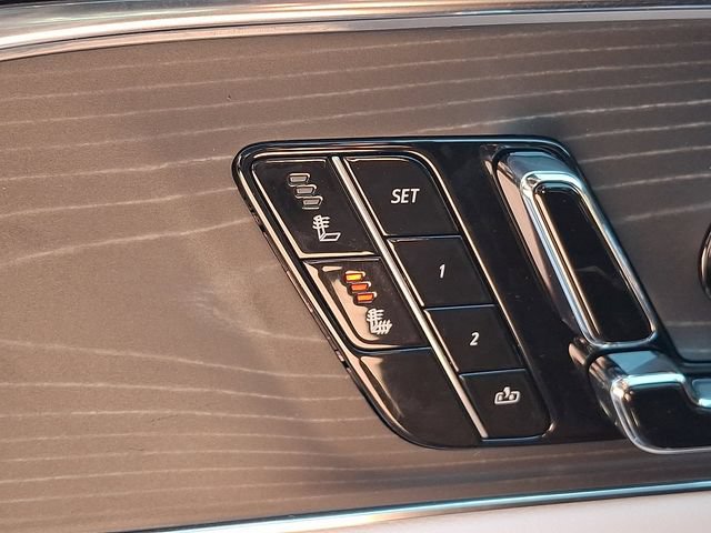 Certified 2024 Cadillac Lyriq Sport w/ LPO, Floor Liner Package AWD/4WD image 28