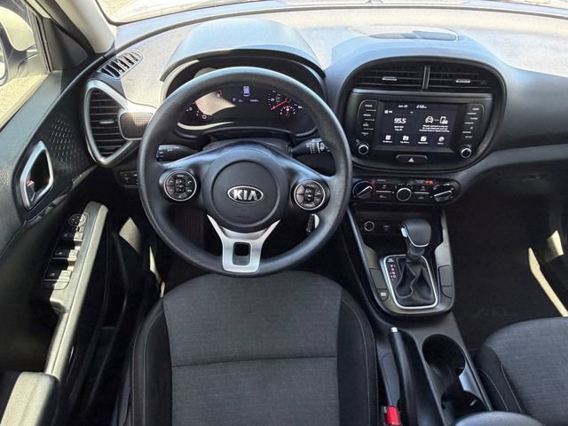 Used 2020 Kia Soul S FWD image 15