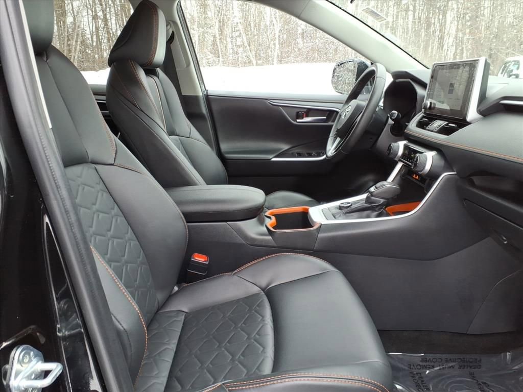 Used 2024 Toyota RAV4 Adventure image 6