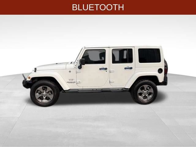Used 2017 Jeep Wrangler Unlimited Sahara w/ Max Tow Package AWD/4WD image 4