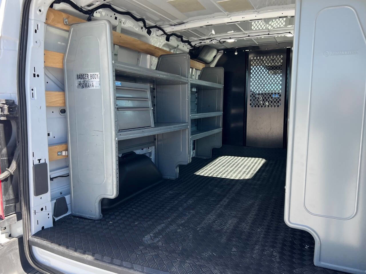 Used 2024 Ford Transit 250 Low Roof w/ Exterior Upgrade Package image 21