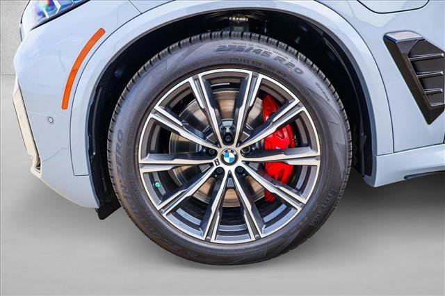 New 2026 BMW X5 xDrive50e w/ M Sport Package AWD/4WD image 9