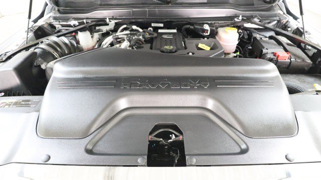 Used 2025 RAM 3500 Tradesman w/ Chrome Appearance Group AWD/4WD image 21