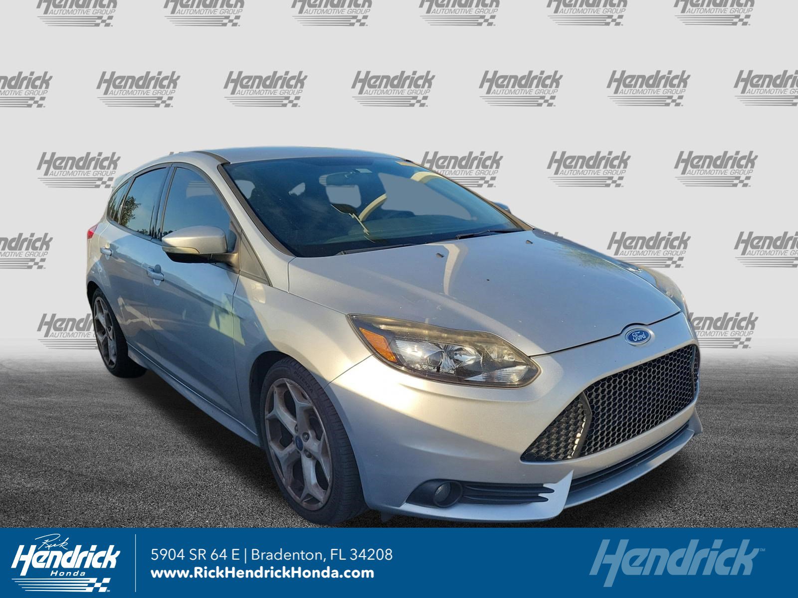 Used 2014 Ford Focus ST w/ Equipment Group 202A FWD image 1