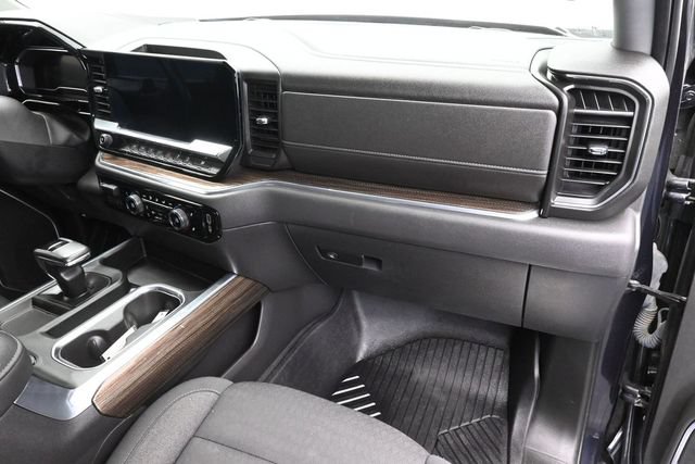Used 2022 Chevrolet Silverado 1500 RST w/ All Star Edition Plus AWD/4WD image 36