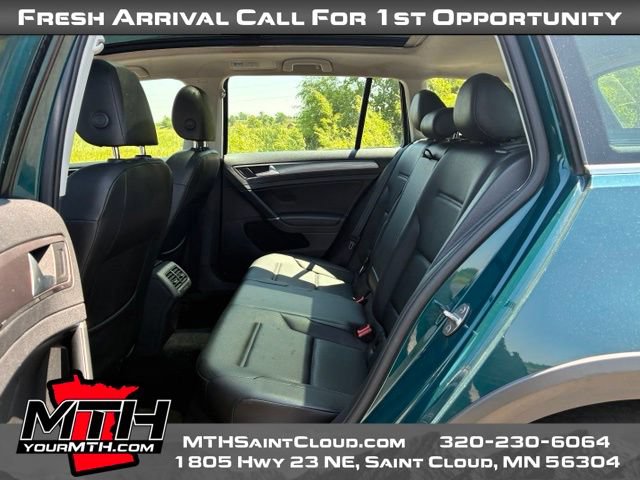 Used 2019 Volkswagen Golf Alltrack S AWD/4WD image 10