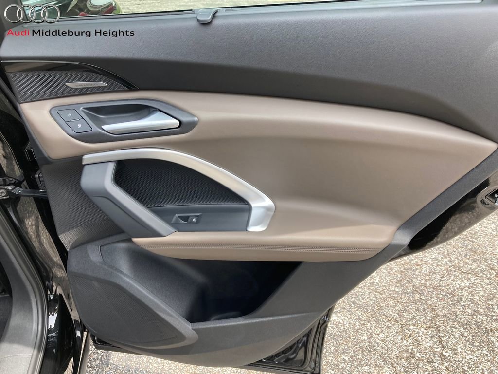 New 2025 Audi Q5 Premium Plus image 26