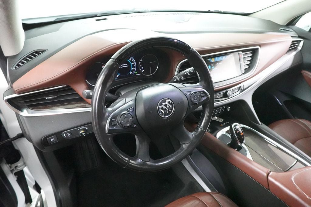 Used 2018 Buick Enclave Avenir w/ Avenir Technology Package image 28