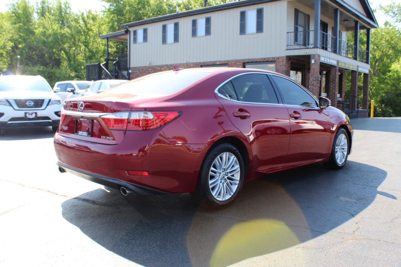 Used 2013 Lexus ES 350 w/ Luxury Pkg FWD image 5