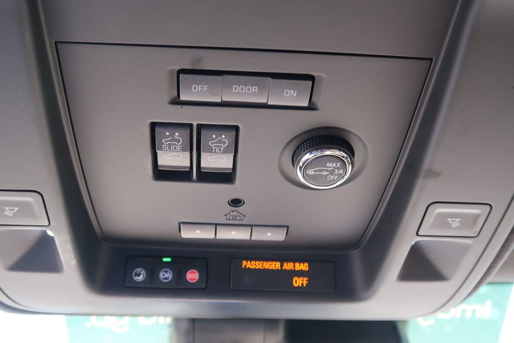 Certified 2020 Cadillac Escalade Platinum image 26