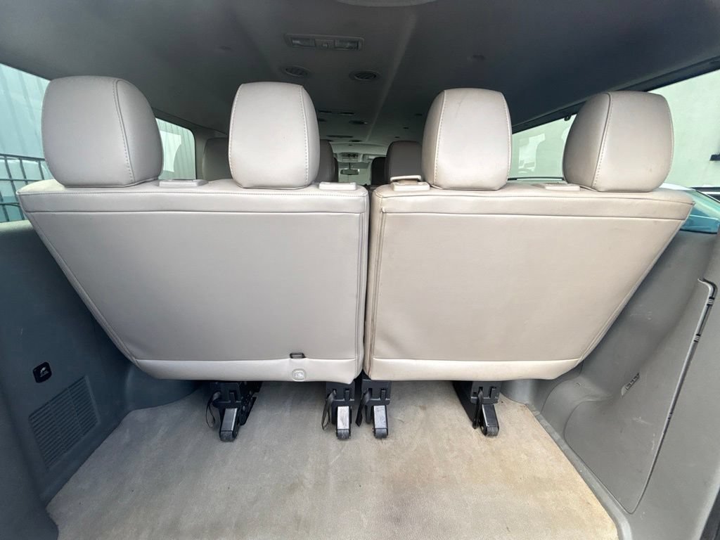 Used 2021 Nissan NV 3500 SL RWD image 23