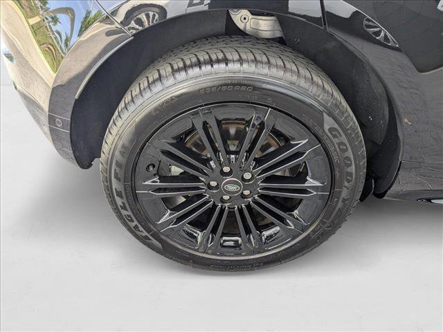 Certified 2024 Land Rover Range Rover Evoque Dynamic SE image 25