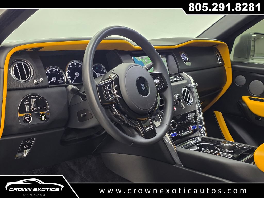Used 2023 Rolls-Royce Cullinan AWD/4WD image 34