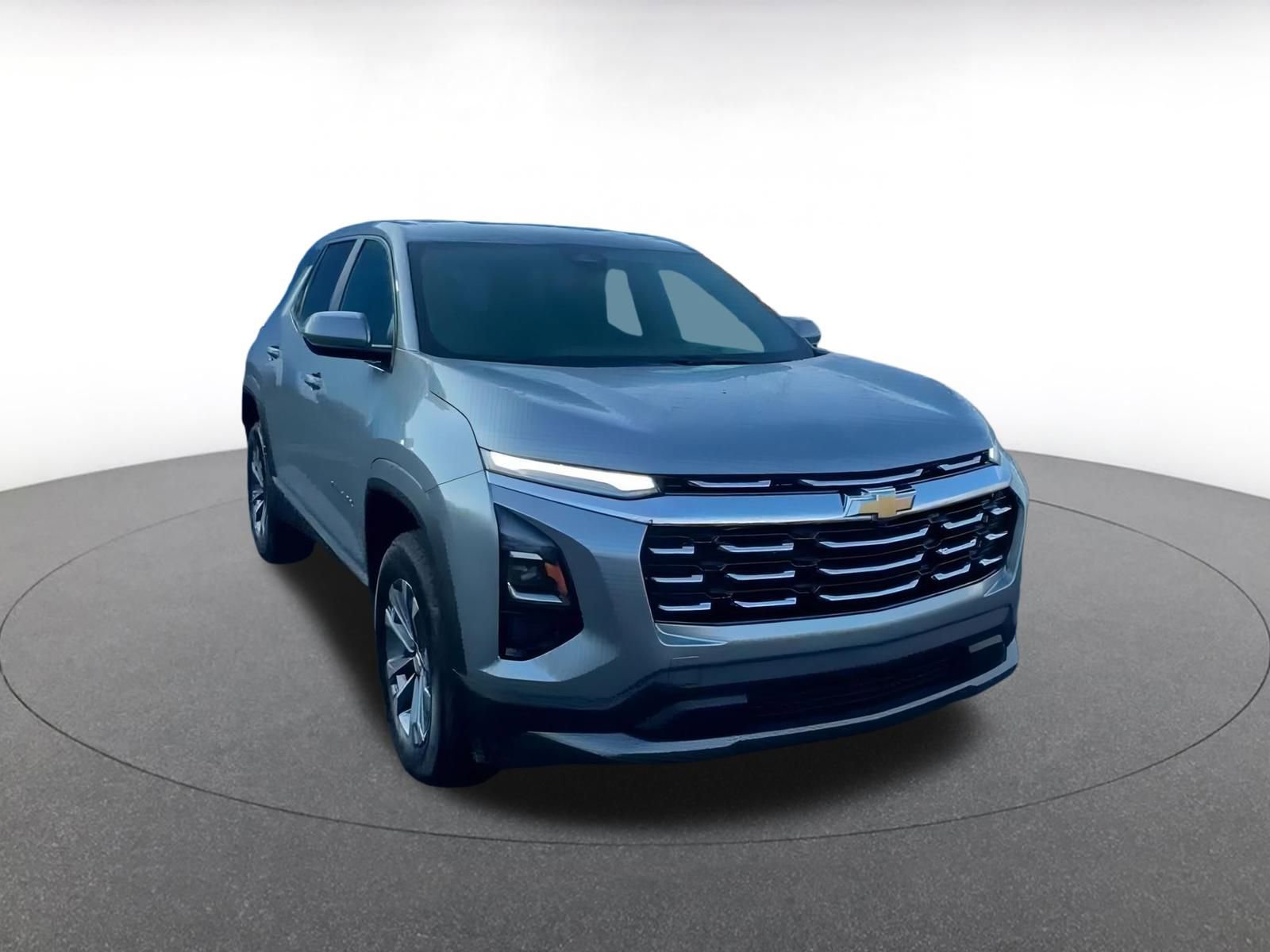 Used 2025 Chevrolet Equinox LT image 3