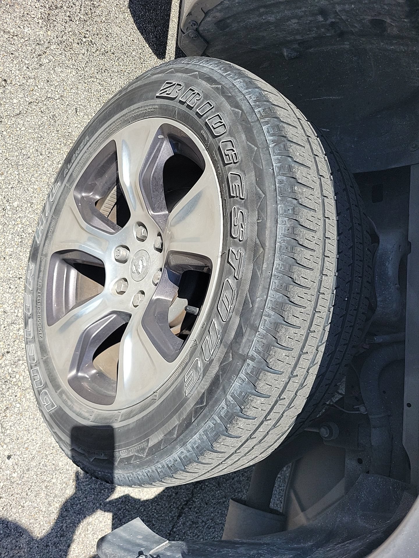 Used 2024 RAM 1500 Laramie AWD/4WD image 11