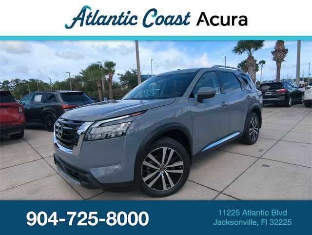 Used 2025 Nissan Pathfinder Platinum